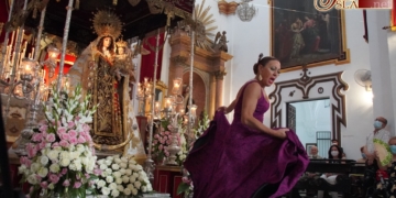 Oraciones, versos, cante y baile para venerar a la Virgen del Carmen en la tarde del 16 de julio