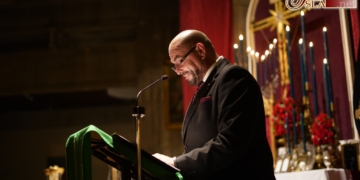Juan Pedro García López exaltó a la Santa Cruz en la Parroquia del Santo Cristo