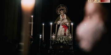 La Virgen de los Dolores presidió el rosario de antorchas por el fin de la pandemia del coronavirus