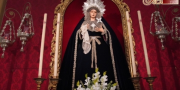 Atavíos de luto 2020: María Santísima de la Trinidad