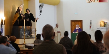Los hermanos de Humildad y Paciencia celebraron una misa en recuerdo de los fieles difuntos