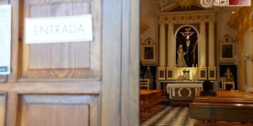 La capilla de la Vera-Cruz reabre al culto tras varias semanas de cierre por la pandemia