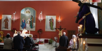 Los hermanos de las Tres Caídas celebraron la festividad de San Juan Evangelista