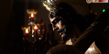 El Domingo de Pasión finalizó con saetas, marchas y el rezo del Vía-Crucis junto al Señor de Humildad y Paciencia