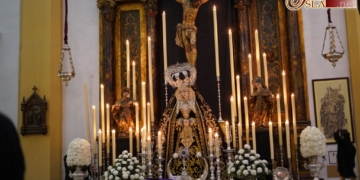 Los Servitas hicieron del Miércoles Santo un encuentro íntimo con sus Titulares