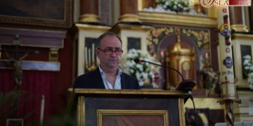 Juan José Romero pide estar un año más de Hermano Mayor para sacar a la Pastora a la calle y el Obispado le dice que no