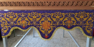 Nuevas caídas pintadas para la parihuela de la Hermandad del Gran Poder