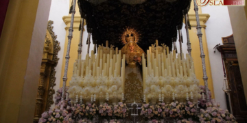 Columna renueva a todos los cargos de confianza salvo el de florista