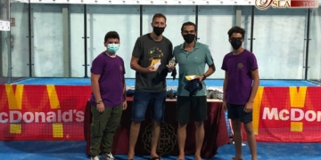 Los jóvenes del Nazareno revalidan el éxito de su torneo de pádel por segundo año