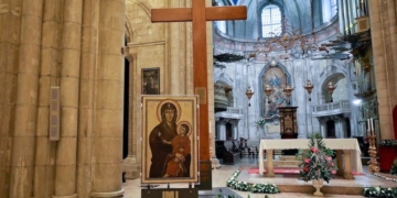 Jóvenes cofrades portarán la Cruz de la JMJ en ocho de los once tramos en los que se divide su recorrido por San Fernando