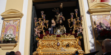 Cada hermandad de la Pastora deberá abonar cerca de 2500 euros para la restauración de la puerta lateral