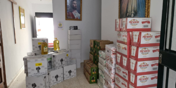 Pastora entrega 1600 kilos de alimentos a Cáritas gracias a la campaña del pasado 1 de noviembre
