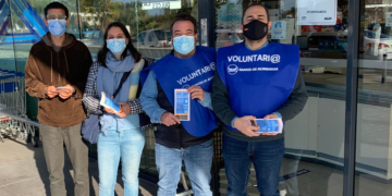 Las hermandades participaron de la gran recogida para el Banco de Alimentos