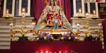 El rezo de los jóvenes ante la Divina Pastora clausuró un nuevo 1 de noviembre