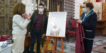 Una fotografía de Jesús Hormigo ilustra el cartel del centenario de la Niña María