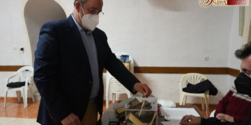 Los hermanos del Rosario respaldan a Fernando Páez Fernández como Hermano Mayor