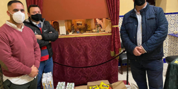 La JCC colabora con la bolsa de caridad de Expiración con 105 kilos de víveres