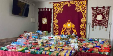 Gran Poder recoge más de una tonelada y media de alimentos en la campaña ‘Ningún pobre en mi barrio’