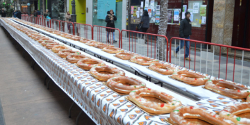 La Hermandad del Rocío se propone 100 metros de roscón solidario