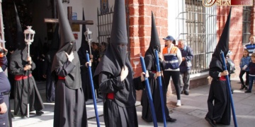 Desamparados plantea la venta de túnicas en propiedad a sus hermanos