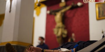 La Capilla de los Desamparados sin misas pero rebosante de donantes de sangre