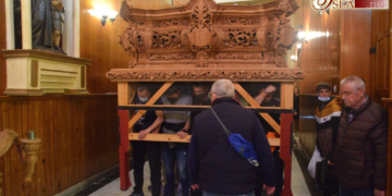 El paso de Cristo Rey ya aguarda en la Capilla de la Estrella para abrir el Domingo de Ramos