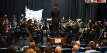 Marchas clásicas por la Sinfónica en el concierto de la Hermandad del Perdón