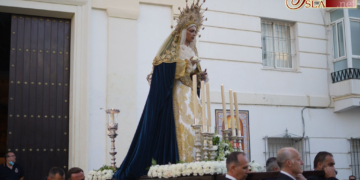 La Virgen de la Estrella culminó el ciclo de los rosarios de antorchas el domingo