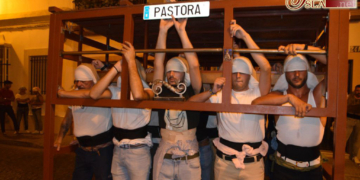 La cuadrilla de costaleros de la Pastora inicia la preparación para el 15 de agosto