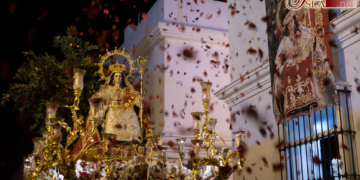 La gloria pastoreña renace tras dos años por las calles de San Fernando