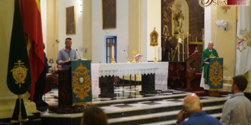 Una misa conmemoró la festividad de Santa Elena en la Castrense
