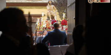 De San Sebastián a las Agustinas: el Señor de Humildad y Paciencia de Chiclana prosigue en sus encuentros