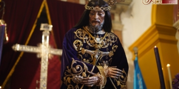 Jesús Nazareno en Besamanos durante todo el día en la Iglesia Mayor
