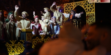 El Heraldo Real recibe las cartas y las llaves de la ciudad para la llegada de los Reyes Magos