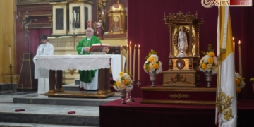 Función y ofrenda para honrar a Spínola en el Huerto