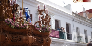 Una de las cartelas frontales del misterio de Cristo Rey será un regalo del Grupo Joven