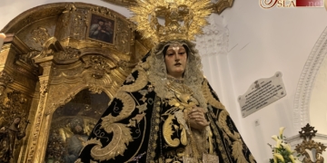 La Virgen de los Dolores de los Servitas de Cádiz en Besamanos