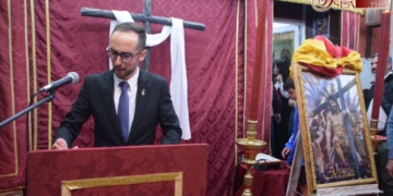 Samuel Sánchez hiló en versos el anuncio de una nueva Semana Santa en la abacería ‘La Cañaílla’