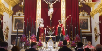 Los cofrades de la Vera-Cruz renovaron su protestación de fe y juraron las reglas en la Solemne Función
