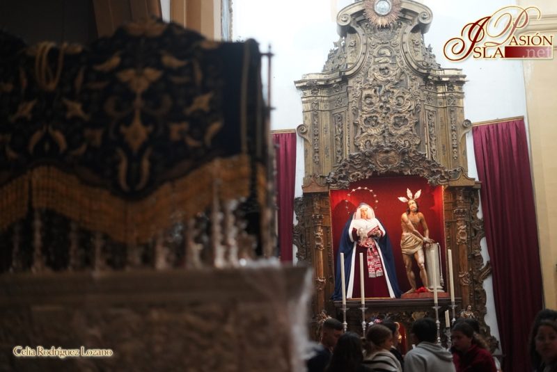 El palio de la Virgen de las Lágrimas llegó a la Iglesia Mayor