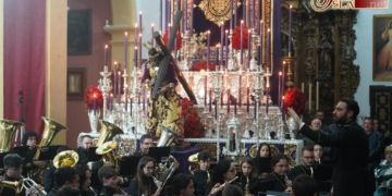 Suena La Isla a marchas en el concierto de Rafael Huertas por su Banda del Nazareno