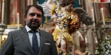 Aprobado por unanimidad que Antonio Dubé Herdugo restaure a la Virgen del Amor