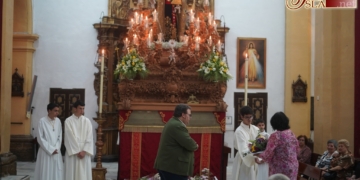 Con flores a… San José