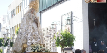 La Virgen de la Trinidad llegó al Colegio de las Carmelitas para concienciar sobre la donación de órganos y tejidos