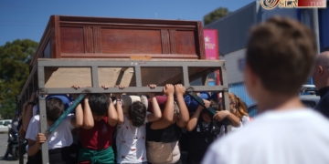 Más de 50 jóvenes se preparan para sacar una Cruz de Mayo el próximo día 21