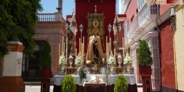 Columna se alza con el primer premio del concurso de altares y Prendimiento con el de alfombras del Corpus