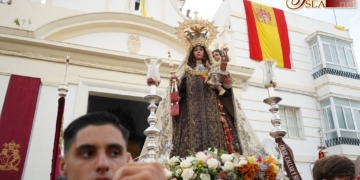 La Patrona llega a la Castrense en una nueva etapa de su peregrinación por La Isla