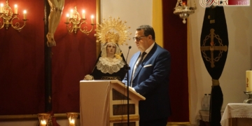 Domingo Muñoz exaltó a la Cruz en la Hermandad de la Vera-Cruz