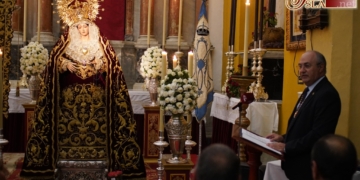 Ignacio Bermejo pregonó por algo más de una hora a la Virgen de los Dolores