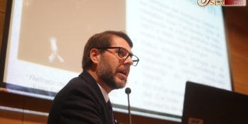 Rafael Ríos analizó más de tres siglos de historia de la Hermandad del Carmen en una didáctica conferencia
